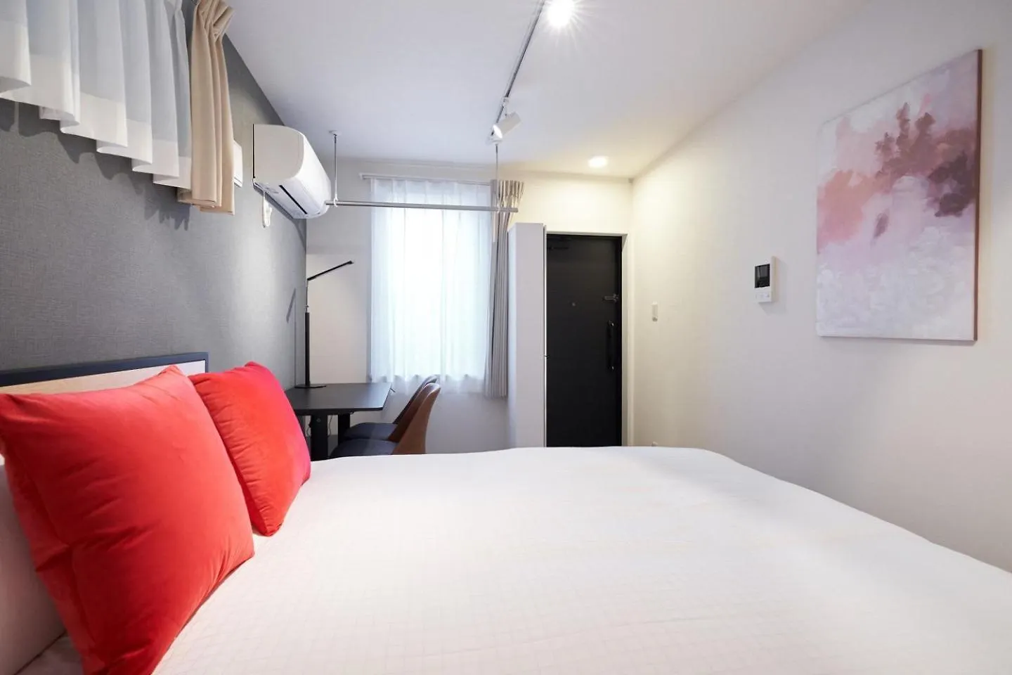 Ruygo Shinjuku Nishi-Ochiai Apartment Tokyo